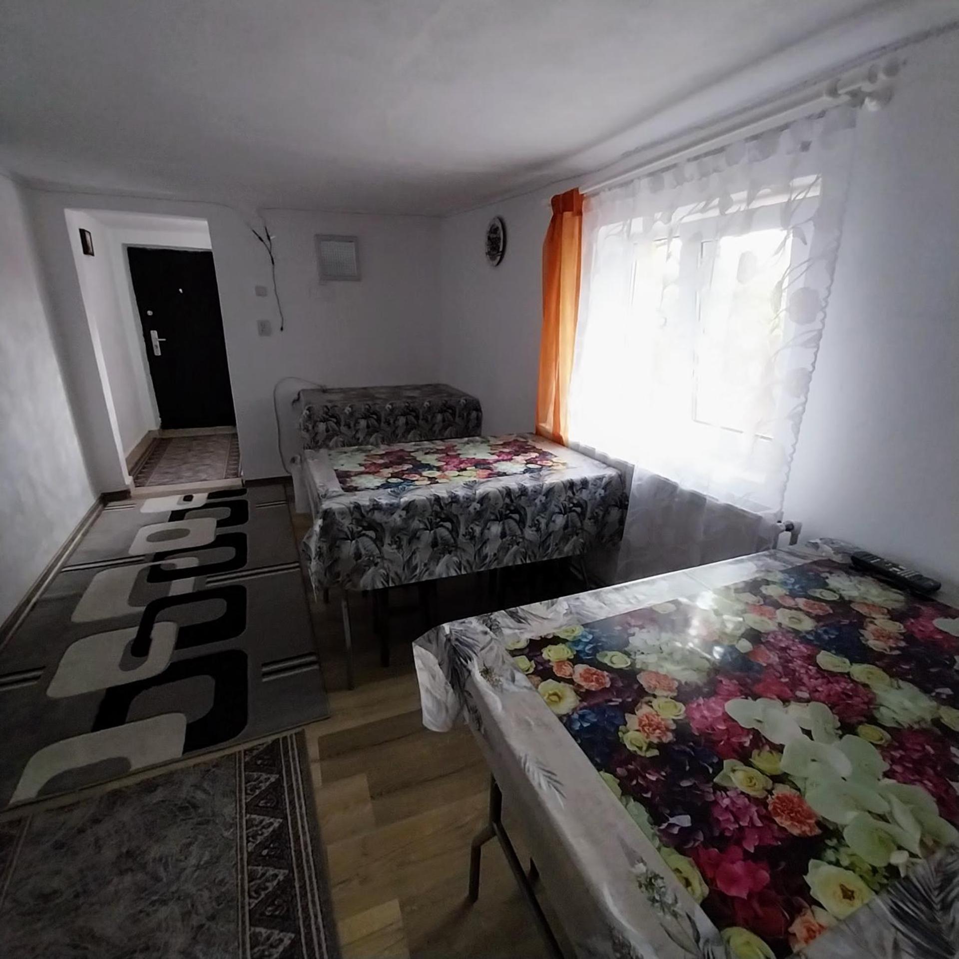 Casa Andreea Hotell Novaci-Străini Eksteriør bilde